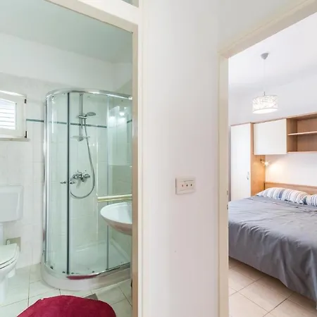 아파트 Two-bedroom In *