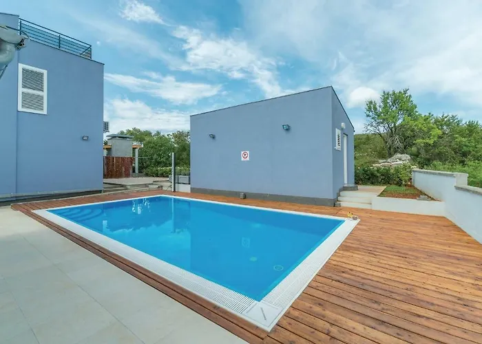 Two-bedroom In 公寓